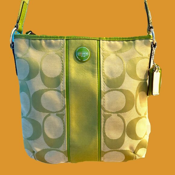 Coach Handbags - Coach Y2K SOHO Lime Hamilton 2013 Signature Kissing C's Shoulder Bag Silver EUC
